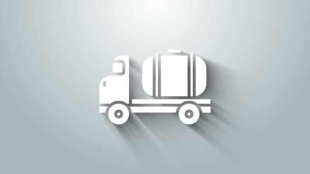 Біла ікона вантажівки Танкера ізольована на сірому фоні. Нафтовий танкер, бензинова вантажівка, цистерна, нафтотрейлер. 4K Відеографічна анімація — стокове відео