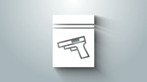 Fehér bizonyíték táska és pisztoly vagy fegyver ikon elszigetelt szürke háttér. 4K Videó mozgás grafikus animáció — Stock videók