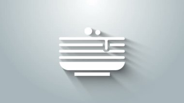 Gri arkaplanda izole edilmiş beyaz krep ikonu yığını. Şerbetli ve kirazlı fırın. Kahvaltı konsepti. 4K Video hareketli grafik canlandırması