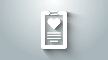 Gri arkaplanda klinik kayıt simgesi olan beyaz tıbbi pano. Reçete, tıbbi kontrol işaretleri raporu. 4K Video hareketli grafik canlandırması