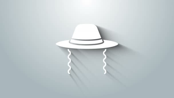 White Orthodox Jewish hat with sidelocks icon isolated on grey background. Еврейские мужчины в традиционной одежде. Символы иудаизма. Видеографическая анимация 4K — стоковое видео