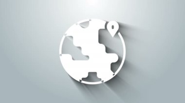 Dünya ikonundaki beyaz konum gri arkaplanda izole edildi. Dünya ya da Dünya işareti. 4K Video hareketli grafik canlandırması