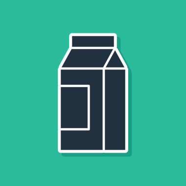 Yeşil arka planda izole edilmiş süt simgesi için mavi kağıt paketi. Süt paketi işareti. Vektör.