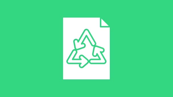 Bílá kniha s ikonou recyklace izolované na zeleném pozadí. Grafická animace pohybu videa 4K — Stock video