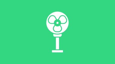 Beyaz Elektrik fan simgesi yeşil arkaplanda izole edildi. 4K Video hareketli grafik canlandırması