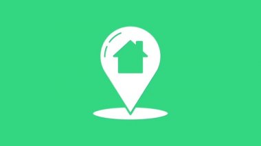 Yeşil arkaplanda ev simgesi olan beyaz harita işaretçisi. Ev konumu belirleyici sembol. 4K Video hareketli grafik canlandırması