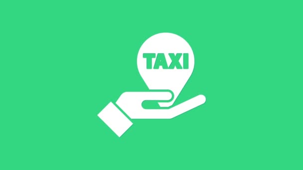 Mano blanca en el mapa puntero con icono de taxi aislado sobre fondo verde. Símbolo de ubicación. Animación gráfica de vídeo 4K — Vídeos de Stock