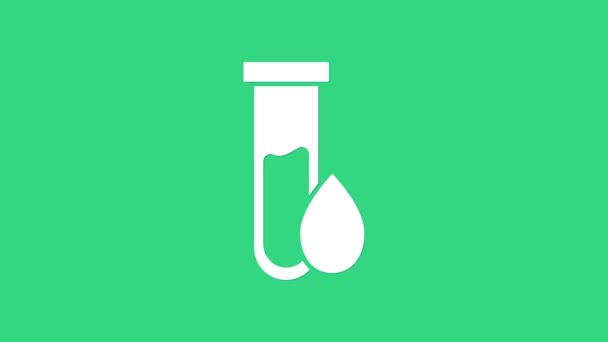 Fehér olaj benzin kémcső ikon elszigetelt zöld alapon. 4K Videó mozgás grafikus animáció — Stock videók