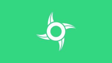 Beyaz Japon ninja shuriken simgesi yeşil arkaplanda izole edildi. 4K Video hareketli grafik canlandırması