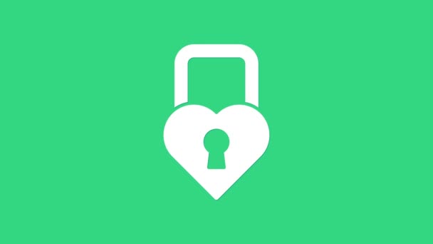 Biały zamek w kształcie ikony serca odizolowany na zielonym tle. Zamknięte serce. Symbol miłości i znak dziurki od klucza. Walentynki. 4K Animacja graficzna ruchu wideo — Wideo stockowe