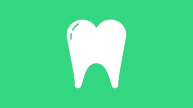 Yeşil arkaplanda beyaz diş simgesi izole edildi. Diş hekimliği kliniği veya diş hekimliği merkezi ve diş macunu paketi için diş sembolü. 4K Video hareketli grafik canlandırması