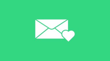 Yeşil zemin üzerinde 8 Mart simgesi bulunan Beyaz Zarf. Mesaj aşkım. Aşk ve romantizm mektubu. Uluslararası Mutlu Kadınlar Günü. 4K Video hareketli grafik canlandırması