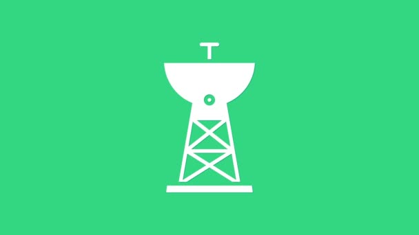 Icono de antena parabólica blanca aislado sobre fondo verde. Antena de radio, astronomía e investigación espacial. Animación gráfica de vídeo 4K — Vídeo de stock