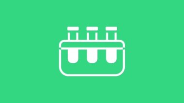 Beyaz test tüpü ve kimyasal test ikonu yeşil arka planda izole edildi. Laboratuvar cam levhası. 4K Video hareketli grafik canlandırması