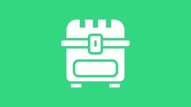 Yeşil arka planda beyaz antika hazine sandığı ikonu var. Altın sikkeli klasik tahta sandık. 4K Video hareketli grafik canlandırması