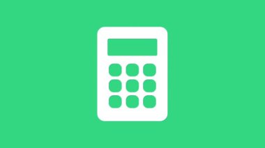 Yeşil arkaplanda beyaz hesap makinesi simgesi izole edildi. Muhasebe sembolü. İş hesaplamaları matematik eğitimi ve finans. 4K Video hareketli grafik canlandırması