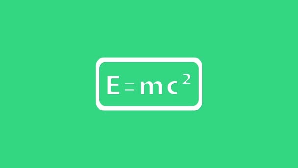 緑の背景に孤立した方程式解アイコンのホワイト数学系。Eはコンピュータ画面上のmc二次方程式に等しい。4Kビデオモーショングラフィックアニメーション — ストック動画