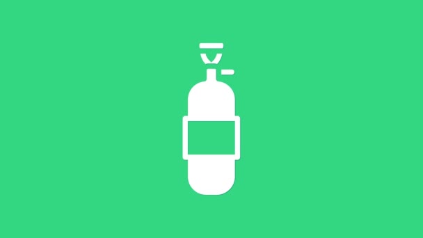 Icono del tanque de gas propano blanco aislado sobre fondo verde. Icono del tanque de gas inflamable. Animación gráfica de vídeo 4K — Vídeo de stock