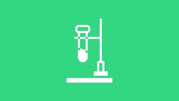 Frasco de tubo de ensayo de vidrio blanco en el icono del experimento del calentador de fuego aislado sobre fondo verde. Equipo de laboratorio. Animación gráfica de vídeo 4K — Vídeos de Stock