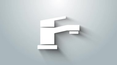 Gri arkaplanda beyaz su musluğu simgesi izole edildi. 4K Video hareketli grafik canlandırması