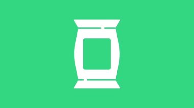 Beyaz Torba ya da patates cipsi simgesi yeşil arka planda izole edilmiş. 4K Video hareketli grafik canlandırması