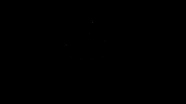 Siyah zemin üzerinde su damlaları akan beyaz duş başlığı izole edilmiş. 4K Video hareketli grafik canlandırması