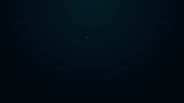 Glödande neon linje Sköld med stjärnor och ränder ikonen isolerad på svart bakgrund. Förenta staternas flagga. Fjärde juli. USA Självständighetsdagen. 4K Video motion grafisk animation — Stockvideo