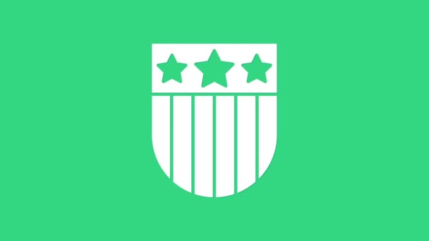 Vit sköld med stjärnor och ränder ikonen isolerad på grön bakgrund. Förenta staternas flagga. Fjärde juli. USA Självständighetsdagen. 4K Video motion grafisk animation — Stockvideo