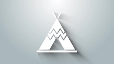 Gri arkaplanda beyaz geleneksel kızılderili çadırı ya da wigwam simgesi var. Kızılderili çadırı. 4K Video hareketli grafik canlandırması