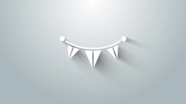 Beyaz Karnaval çelengi, gri arka planda izole edilmiş bayrak simgesi. Doğum günü kutlaması, festival ve güzel dekorasyon için parti flamaları. 4K Video hareketli grafik canlandırması