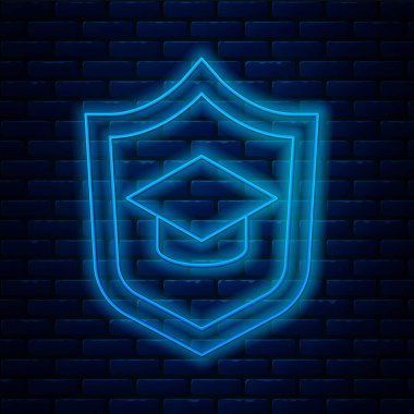 Parlak neon hattı mezuniyet şapkası ve tuğla duvar arka planında izole edilmiş kalkan simgesi. Sigorta konsepti. Güvenlik, güvenlik, koruma, konsept koruma. Vektör.