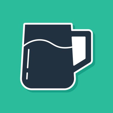 Yeşil arka planda mavi ahşap bira bardağı ikonu var. Vektör.