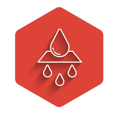 Beyaz çizgi, uzun gölgeli temiz su ikonunu geri dönüştür. İşaret geri dönüşümlü bir damla su. Kırmızı altıgen düğmesi. Vektör.