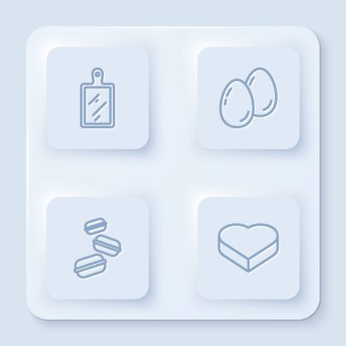 Sabit hat kesme tahtası, Paskalya yumurtası, Macaron kurabiyesi ve kalp şeklinde şeker kutusu. Beyaz kare düğme. Vektör.