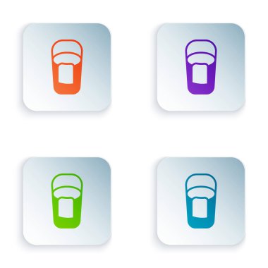 Beyaz arkaplanda izole edilmiş bez simgesi olan renk kovası. Temizlik hizmeti konsepti. Kare düğmelere renkli simgeleri yerleştir. Vektör.