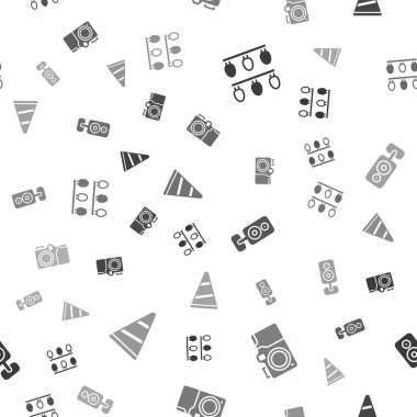 Noel ışıklarını, fotoğraf makinesini, müzik seti hoparlörünü ve parti şapkasını kusursuz şekilde ayarla. Vektör.