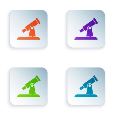 Beyaz arkaplanda izole edilmiş renkli Teleskop simgesi. Bilimsel bir alet. Eğitim ve astronomi elementi, dürbün ve çalışma yıldızları. Kare düğmelere renkli simgeleri yerleştir. Vektör.