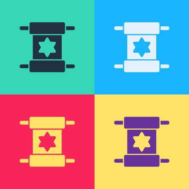 Pop Art Torah kaydırma simgesi renk arkaplanında izole edildi. Genişletilmiş Yahudi Tevrat 'ı. David 'in Yıldızı sembolü. Eski parşömen tomarı. Vektör.