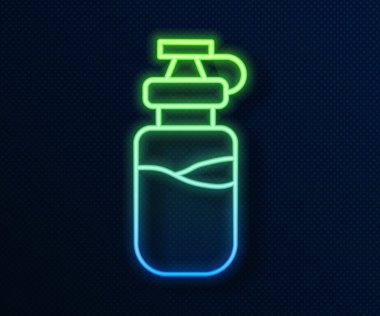 Mavi arka planda izole edilmiş su ikonu olan parlak neon hattı spor şişesi. Vektör.