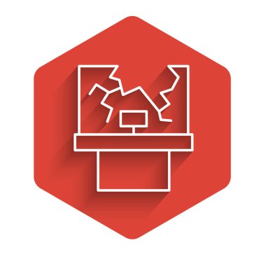 Kırık beyaz çizgi simgesi uzun gölgeyle izole edilmiş. Hasarlı pencere. Pencere camı kavramını yendim. Vandalizm. Kırmızı altıgen düğmesi. Vektör.