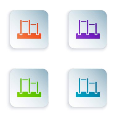 Beyaz arkaplanda izole edilmiş renkli spor yatay çubuk simgesi. Kare düğmelere renkli simgeleri yerleştir. Vektör.