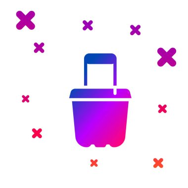 Beyaz arkaplanda izole edilmiş kova simgesindeki renkli kum. Plastik çocuk oyuncağı. Yaz ikonu. Kademeli rastgele dinamik şekiller. Vektör.