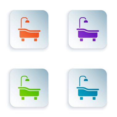 Beyaz arkaplanda renk küveti simgesi izole edildi. Kare düğmelere renkli simgeleri yerleştir. Vektör