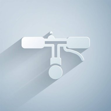 Kağıt kesiği bisiklet gidon simgesi gri arkaplanda izole edildi. Kağıt sanatı tarzı. Vektör.