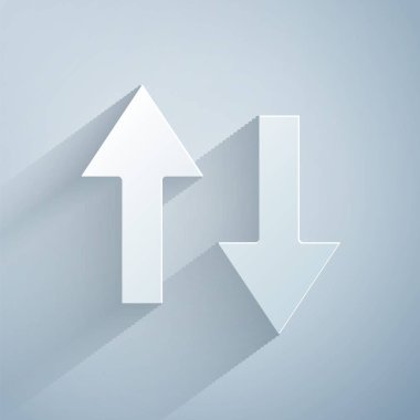 Kağıt kesiği Ok simgesi gri arkaplanda izole edildi. Yön Arrowhead sembolü. Navigasyon işaretçisi işareti. Kağıt sanatı tarzı. Vektör