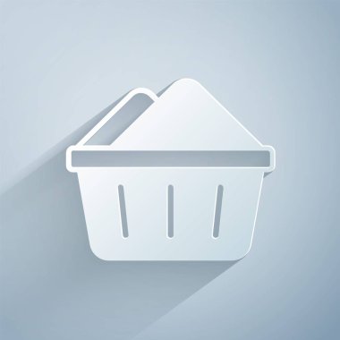 Kağıt kesiği, gri arkaplanda sabun köpüğü simgesi olan plastik leğen. Sulu kase. Çamaşır yıkama, temizlik malzemeleri. Kağıt sanatı tarzı. Vektör