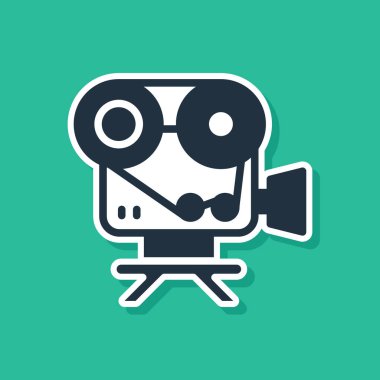 Mavi Retro sinema kamerası ikonu yeşil arkaplanda izole edildi. Video kamera. Film tabelası. Film projektörü. Vektör.
