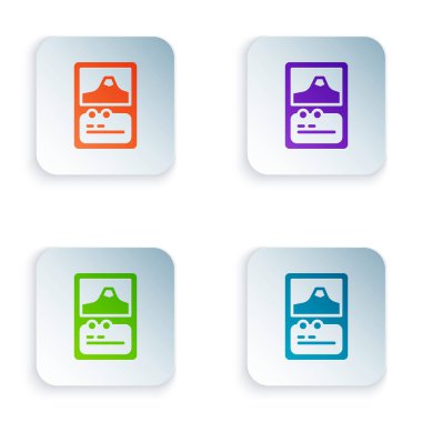 Beyaz arkaplanda izole edilmiş Renkli Kart oyun koleksiyonu simgesi. Sihirli eşyalarla fantezi seti. Kare düğmelere renkli simgeleri yerleştir. Vektör.