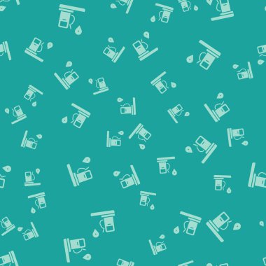 Yeşil konum ve benzin istasyonu ikonu yeşil arka planda izole edilmiş pürüzsüz desen. Araba yakıtı sembolü. Benzin pompası. Vektör