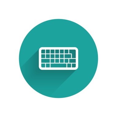 Beyaz Bilgisayar klavye simgesi uzun gölge arkaplanı ile izole edildi. Bilgisayar bileşeni işareti. Yeşil daire düğmesi. Vektör